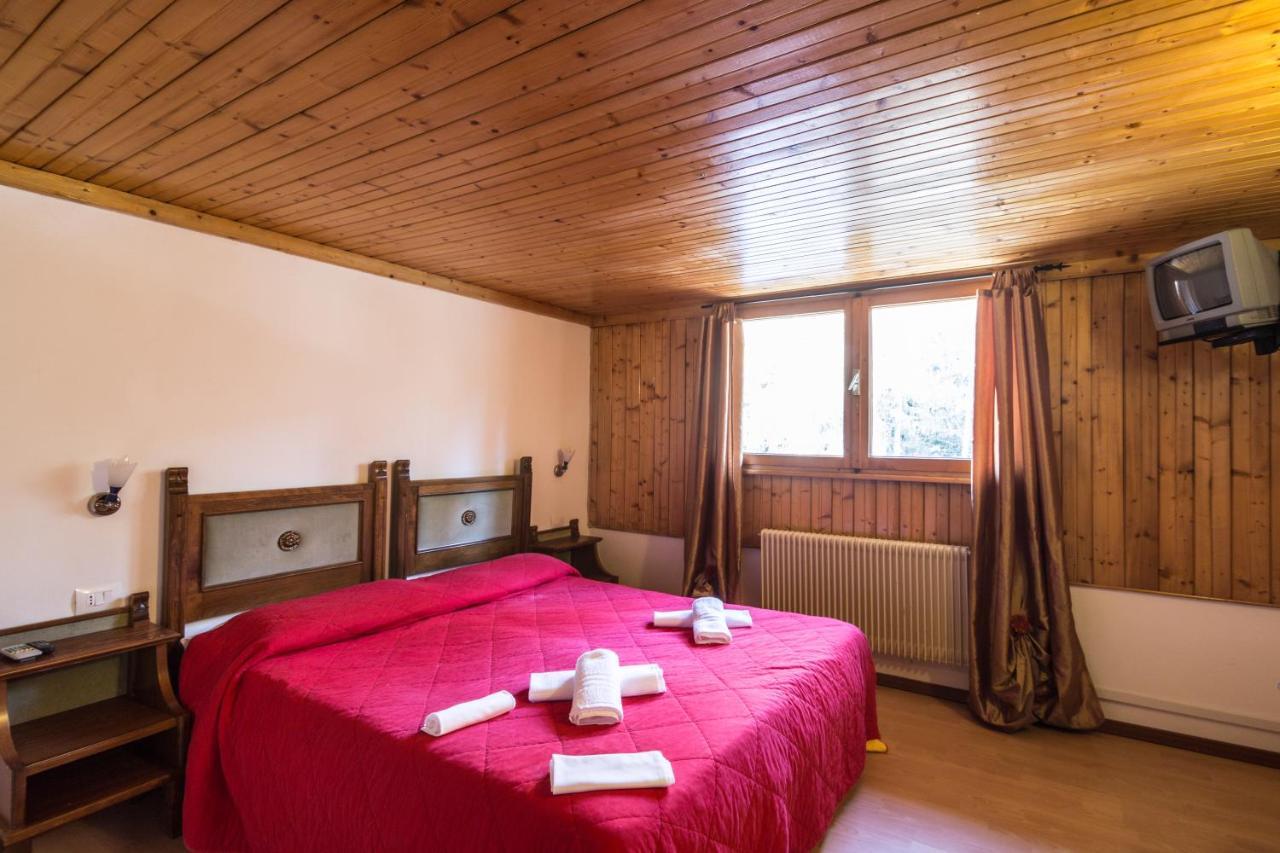 קבארנו Hostel Il Pirata חדר תמונה